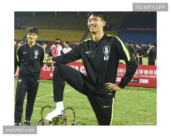 熊猫杯首轮韩国队两球战胜乌兹别克斯坦取得开门红